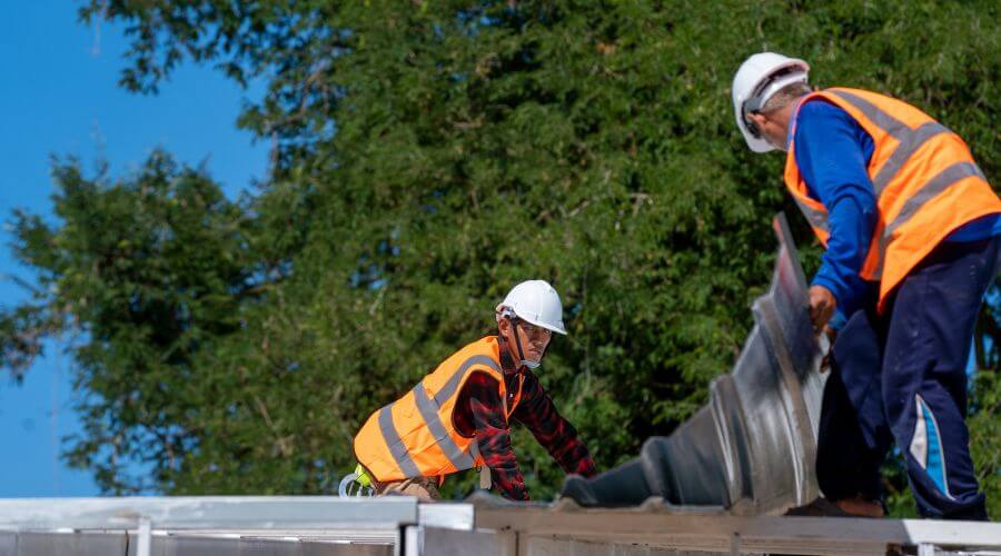 Professional residential roofers in Milano, TX